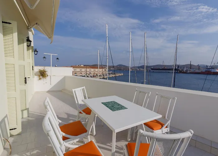 Harbour View * Ermoupoli